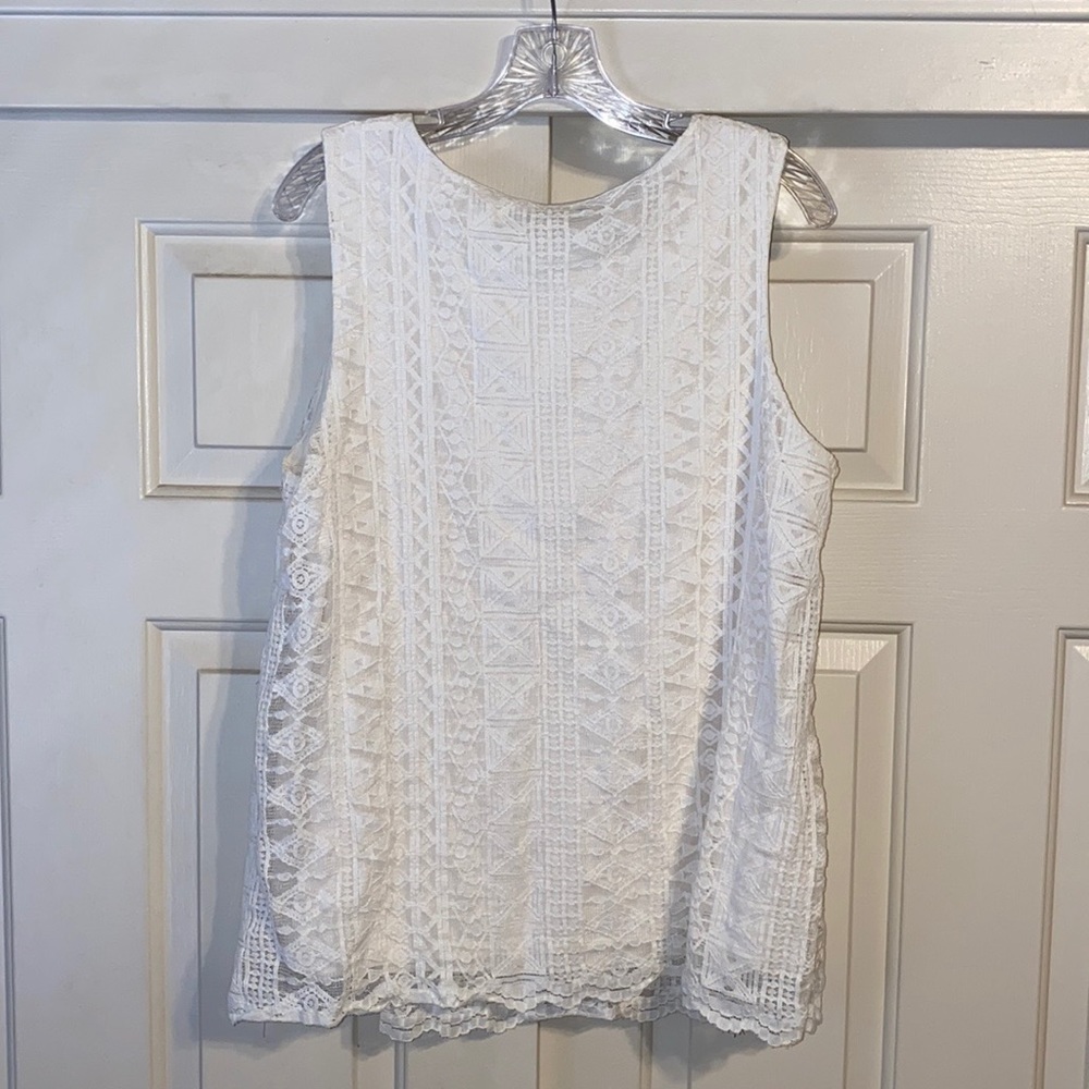 Lace top - Picture 4 of 4